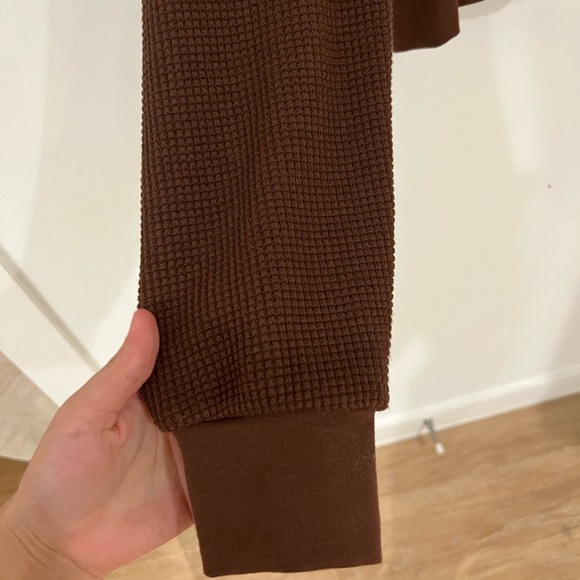 SET ACTIVE Waffle Hoodie - Expresso color - Picture 3 of 6